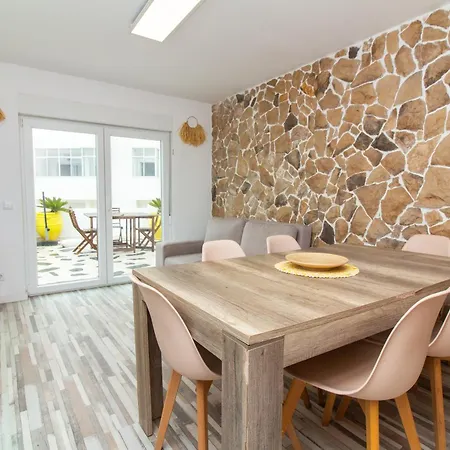 Vakantiehuis Oceanfront Fortress Armação de Pêra