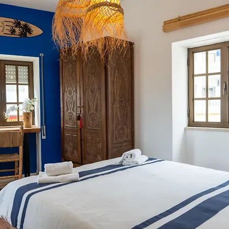 Oceanfront Fortress Vakantiehuis *