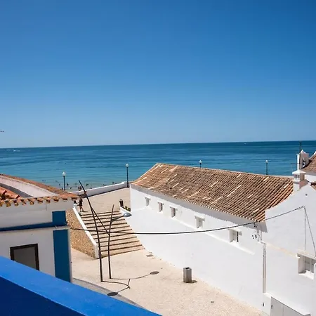 Oceanfront Fortress Holiday home Armacao de Pera